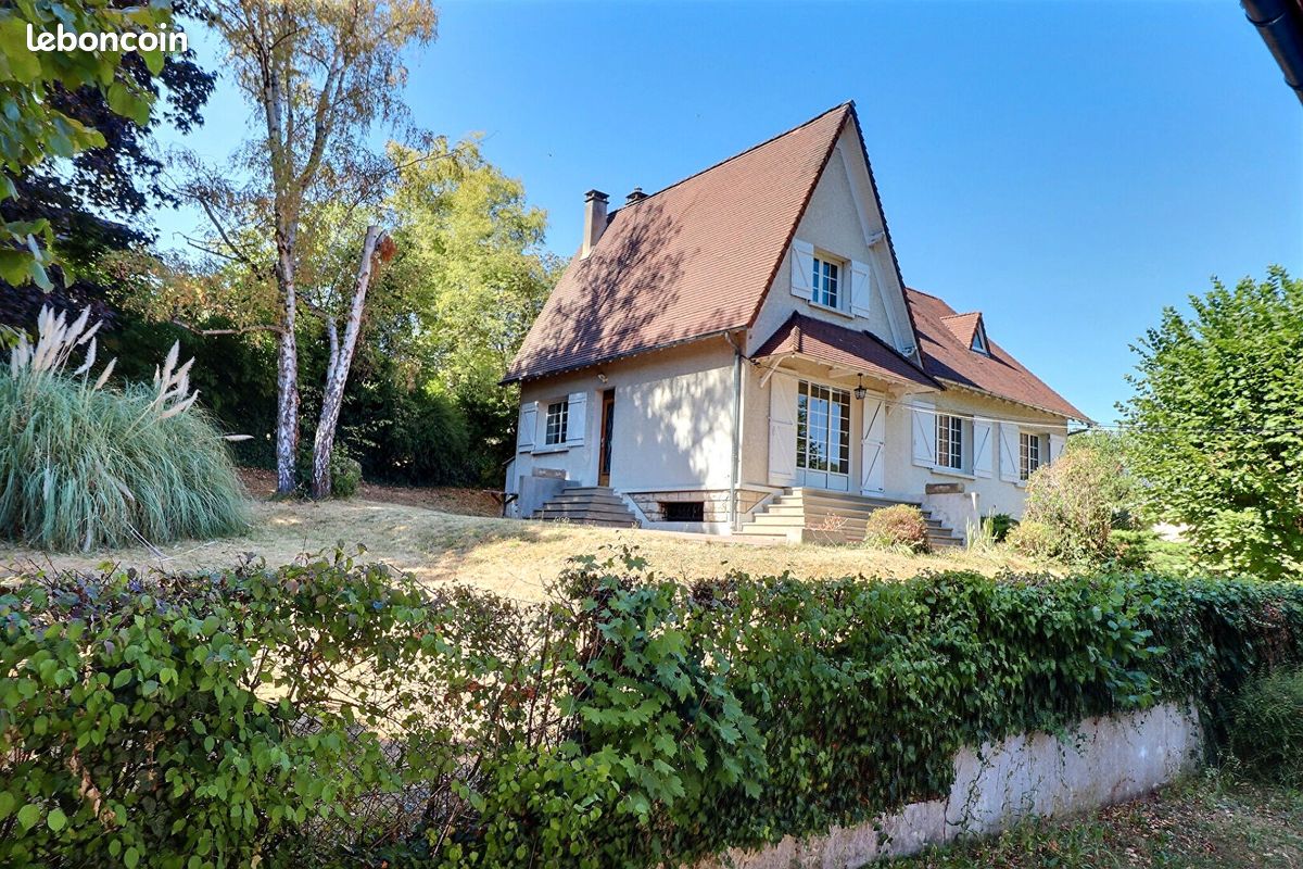 Maison 7 pièces 136 m² · à Mareil-Marly · 136 m² · 749 000 €