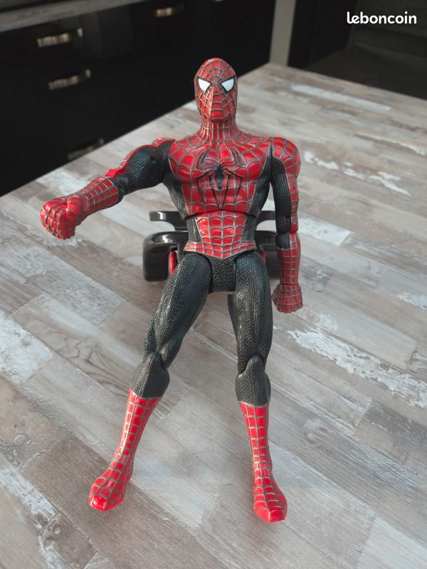 Figurine spiderman (image 1)