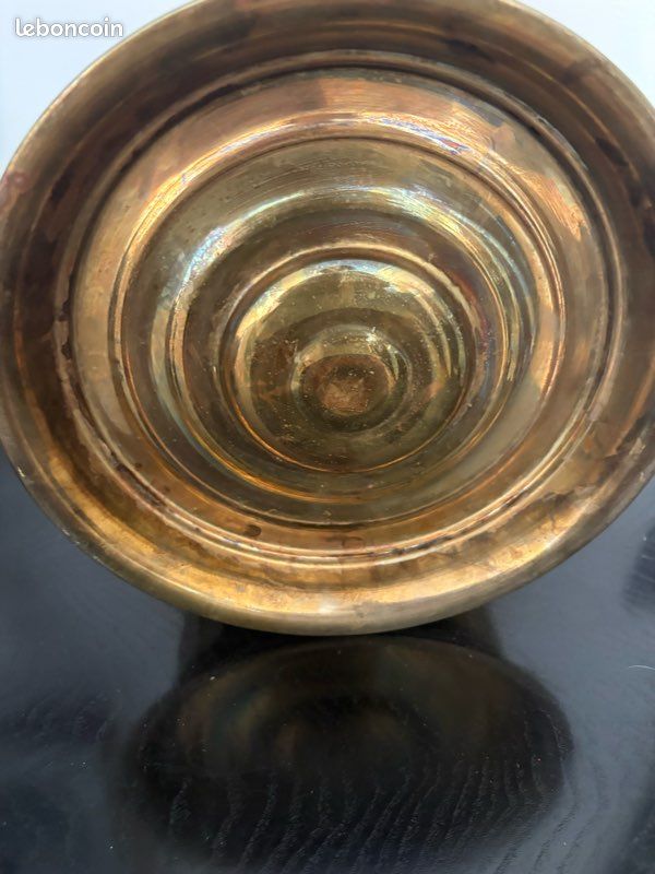 Cache pot (image 5)