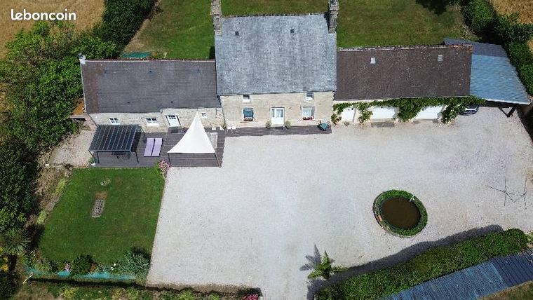 Propriété 8 pièces 230 m²