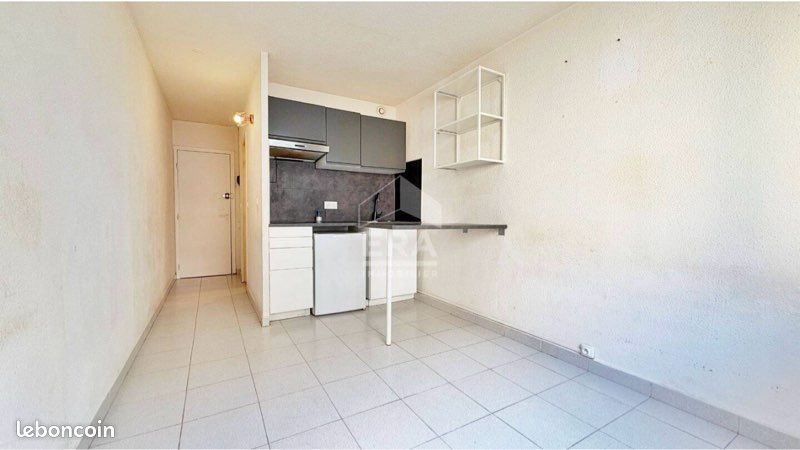 Appartement 1 pièce 17 m² · à Nice · 16,5 m² · 700 €/mois