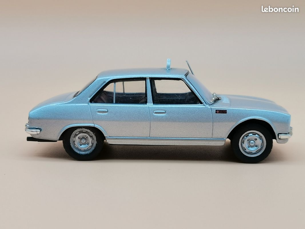 Miniature Peugeot 504 Taxi (image 3)