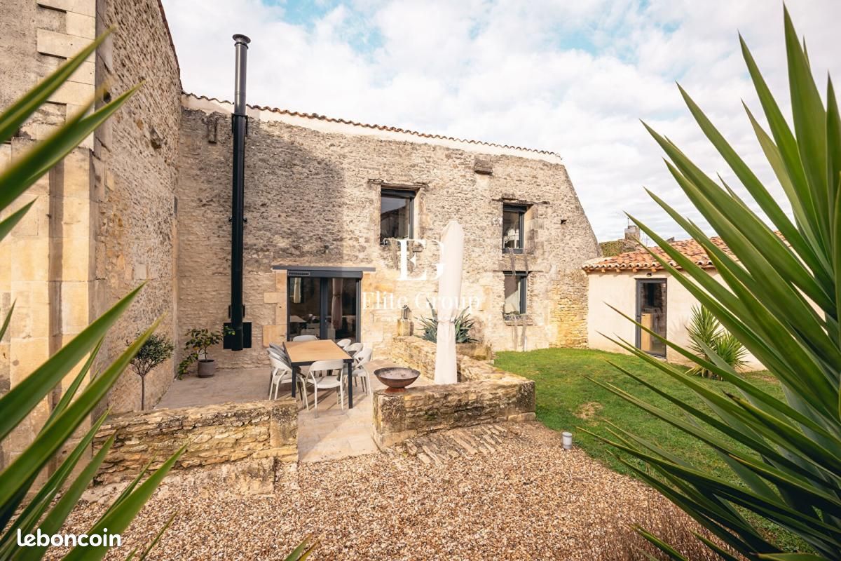 Maison 5 pièces 110 m² · à Val-de-Cognac · 110 m² · 305 000 €