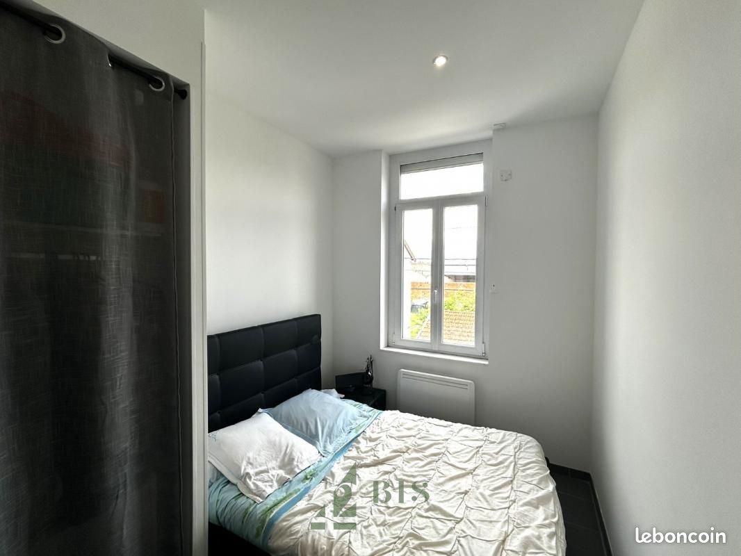 Appartement a louer roanne - 1 pièce(s) - 28 m2 - Surfyn