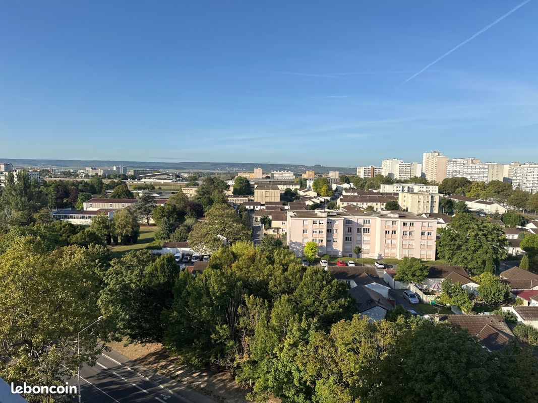 Appartement 5 pièces 106 m² · à Reims · 106 m² · 230 000 €