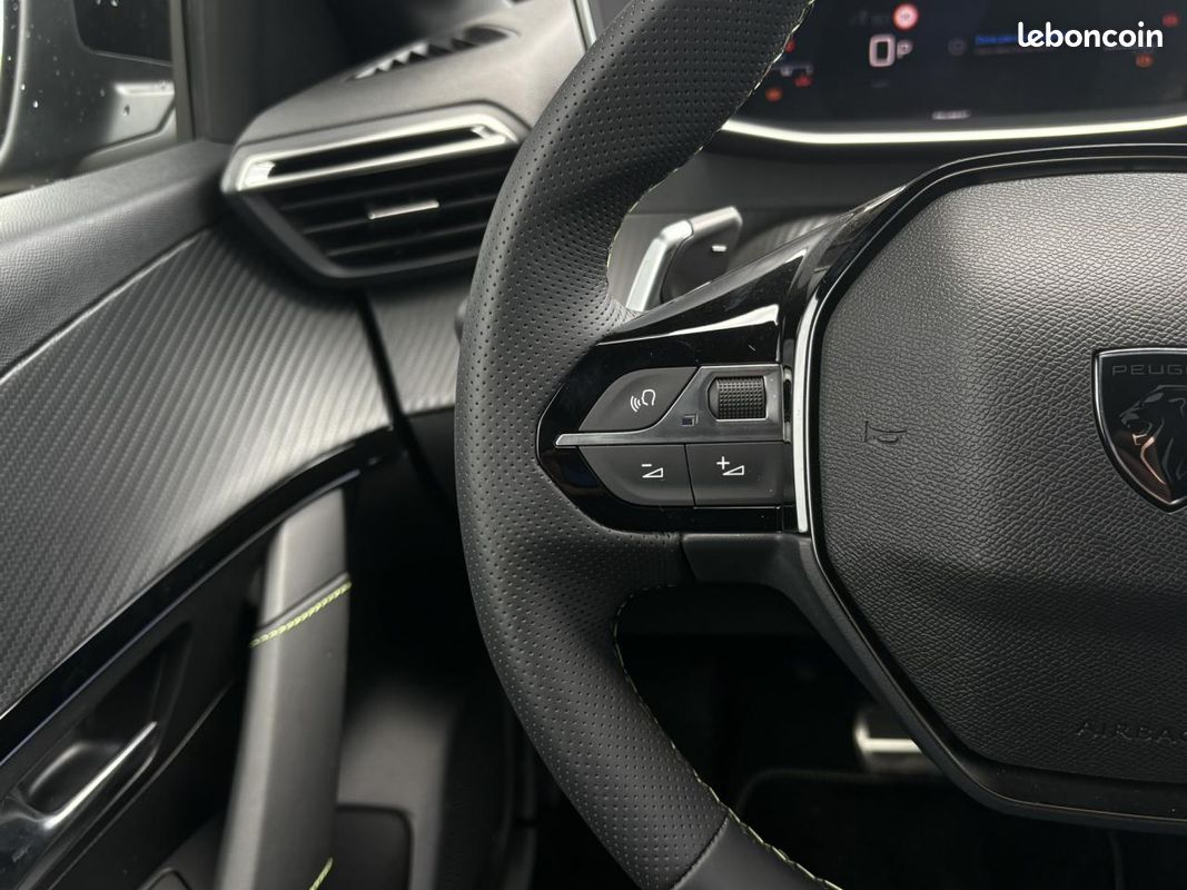 PEUGEOT 208 Hybrid 110 e-DSC6 GT avec Caméra, Clé mains libres et Apple Car Play (image 23)