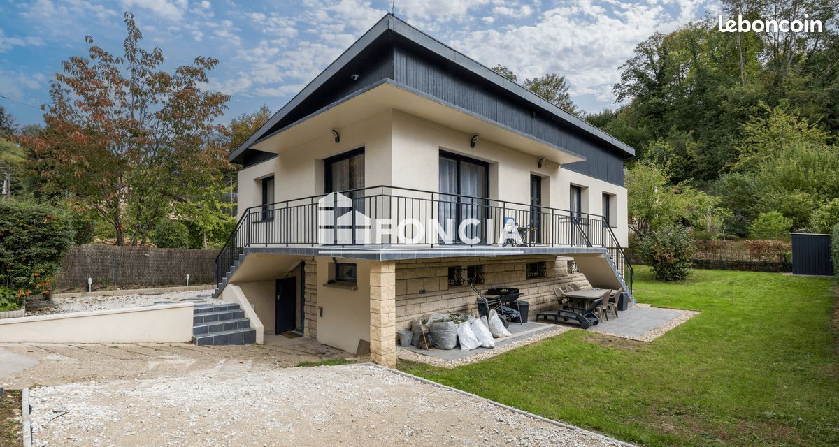 Maison 4 pièces 160 m² · à Mont-Saint-Aignan · 160 m² · 449 000 €