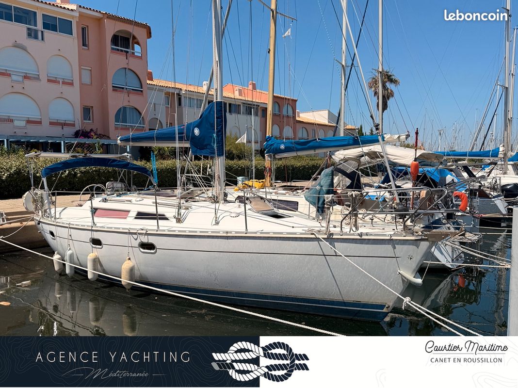 SUN ODYSSEY 33 (JEANNEAU) — View photo 1