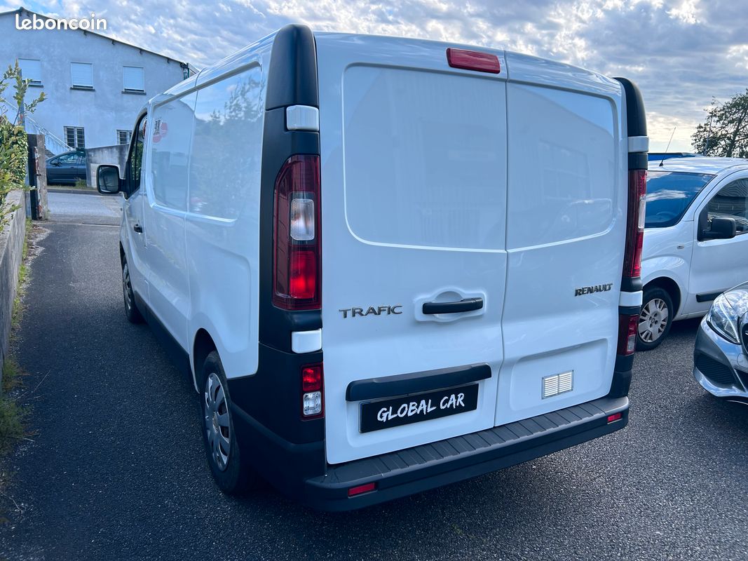 Renault Trafic 1.6 DCI 125ch L1H1 Grand Confort - 1ERE MAIN -13 325 HT (image 4)