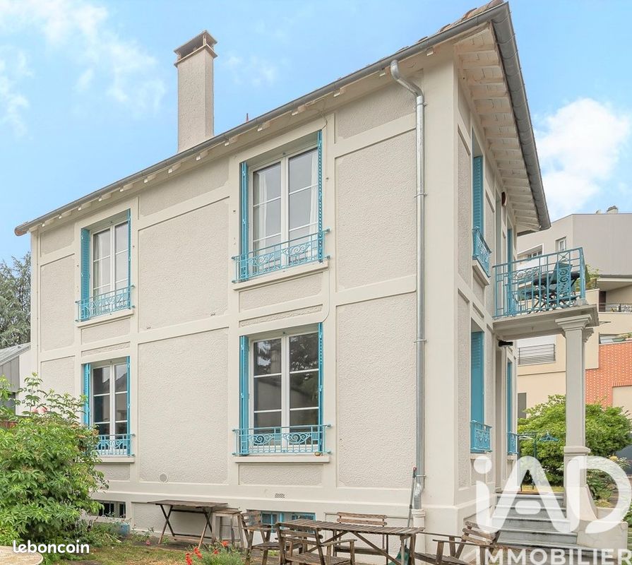 Maison 7 pièces 110 m² · à Rueil-Malmaison · 110 m² · 850 000 €