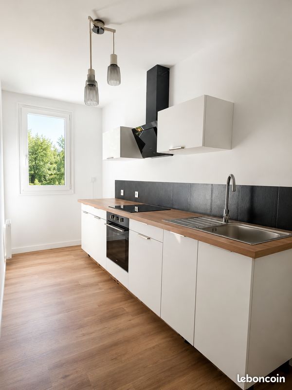 Appartement 3 pièces 70 m² · à Savigny-le-Temple · 70 m² · 995 €/mois