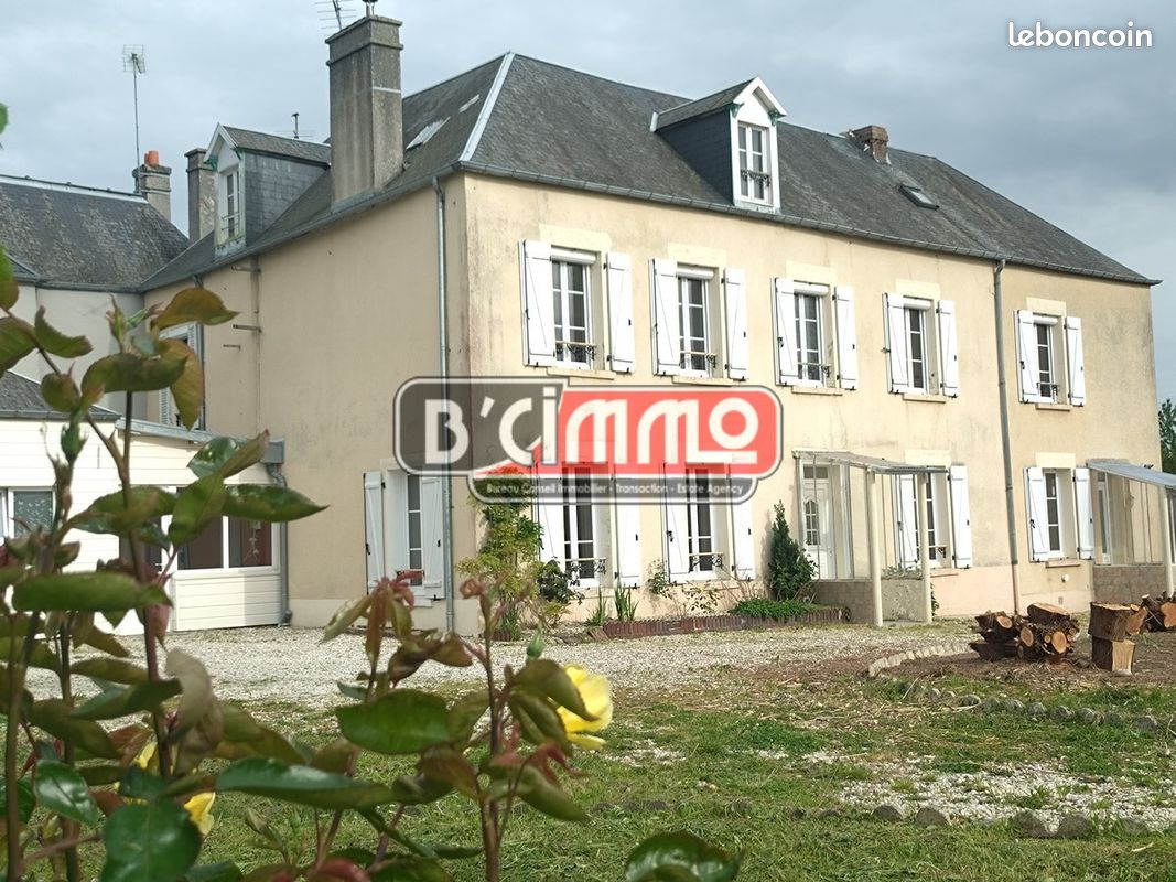 Maison 8 pièces 214 m² · à Saint-Lô · 214 m² · 300 675 €