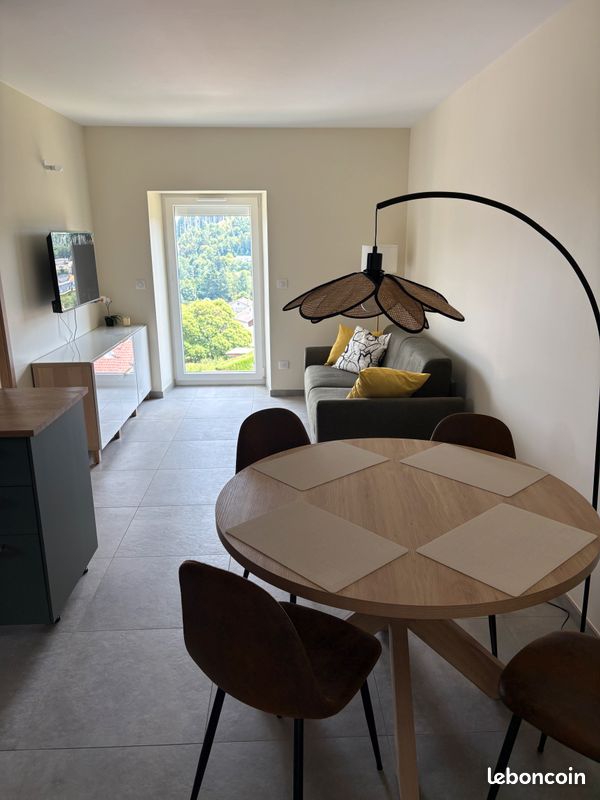 Appartement 2 pièces 38 m² · à Yssingeaux · 38 m² · 630 €/mois
