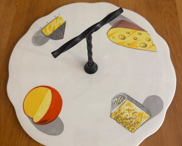 Plateau à fromages avec son couteau