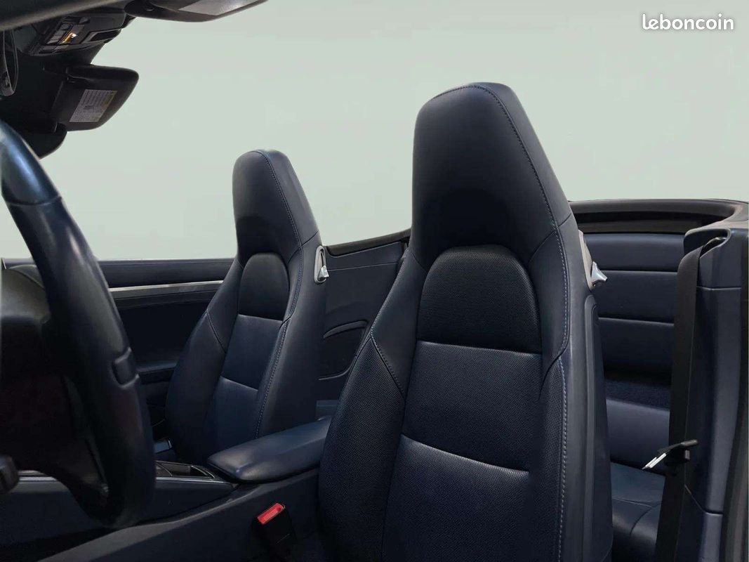Porsche 911 991 Carrera 4 Cabriolet * Boîte Manuelle * 4x4 * Bose * Full Cuir * Mémoire * Sièges Ventilés (image 21)