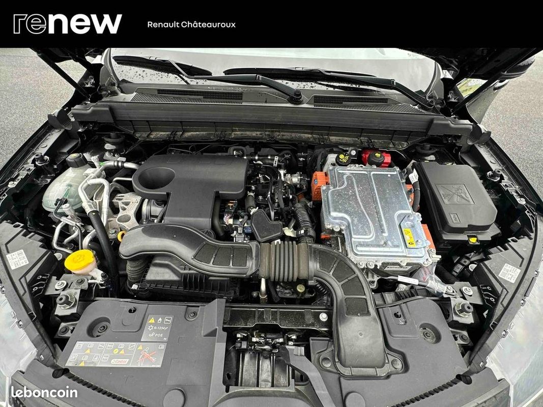 RENAULT Arkana E-Tech hybride 145 - 22 Techno (image 25)