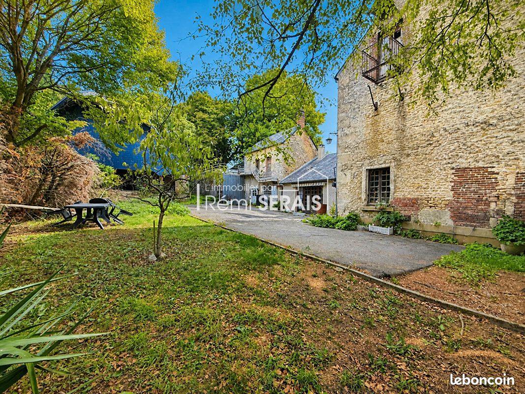 Maison 5 pièces 169 m² · à Merlerault-le-Pin · 169 m² · 102 600 €