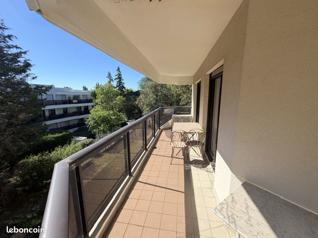 Appartement 5 pièces 114 m² · à Écully · 114 m² · 576 000 €