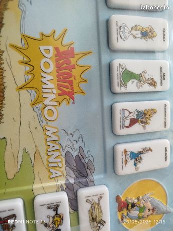 ASTERIX Domino KIWOALAH AUCHAN 2011 DOMINO MANIA