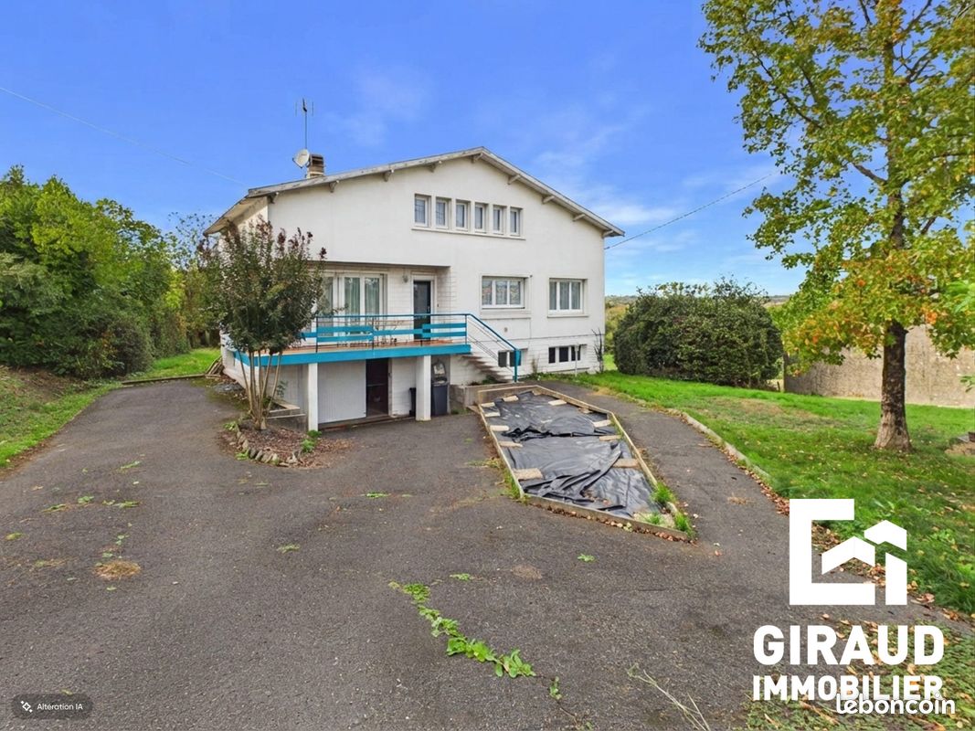 Maison 6 pièces 124 m² · à La Châtaigneraie · 124 m² · 176 800 €