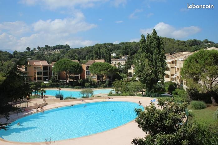 Appartement 1 pièce 25 m² · à Mougins · 25 m² · 920 €/mois