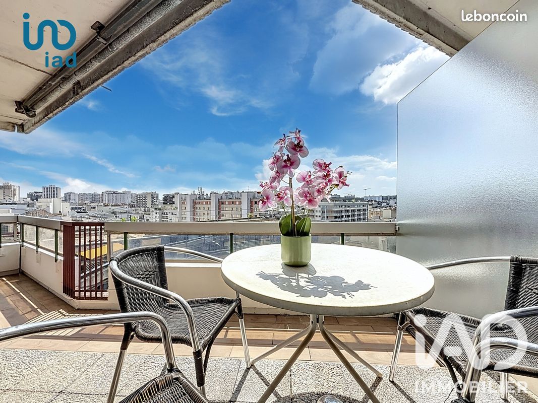 Appartement 2 pièces 49 m² · à Paris · 49 m² · 1 900 €/mois
