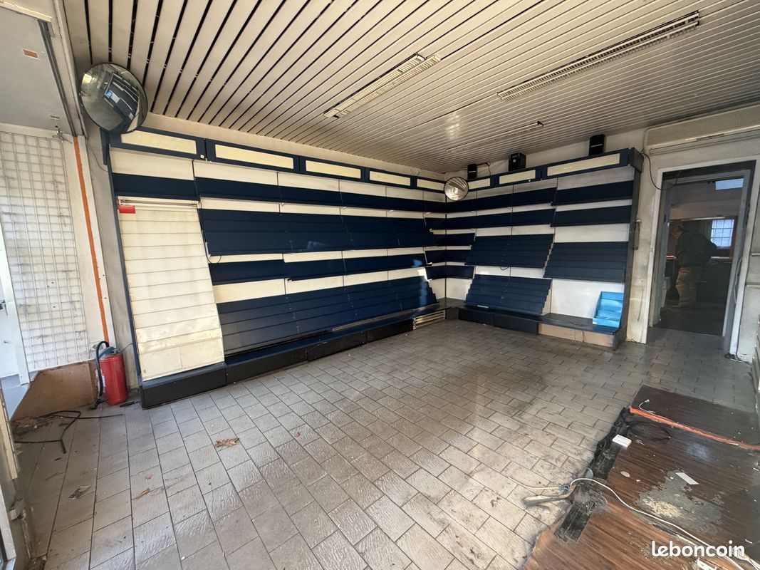 Immeuble 100 m² Marseille (image 14)
