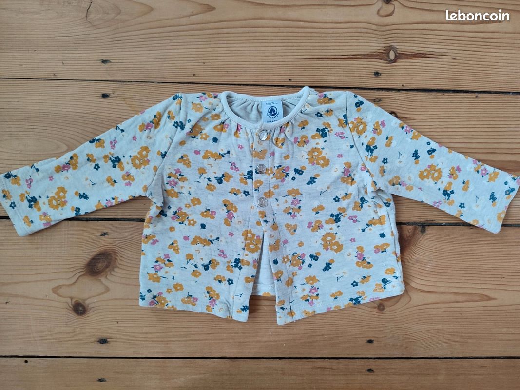 Lot vêtements été bébé fille 12 mois (Petit Bateau, Sergent Major, Absorba, Cyrillus, Du Pareil Au Même....) (image 1)