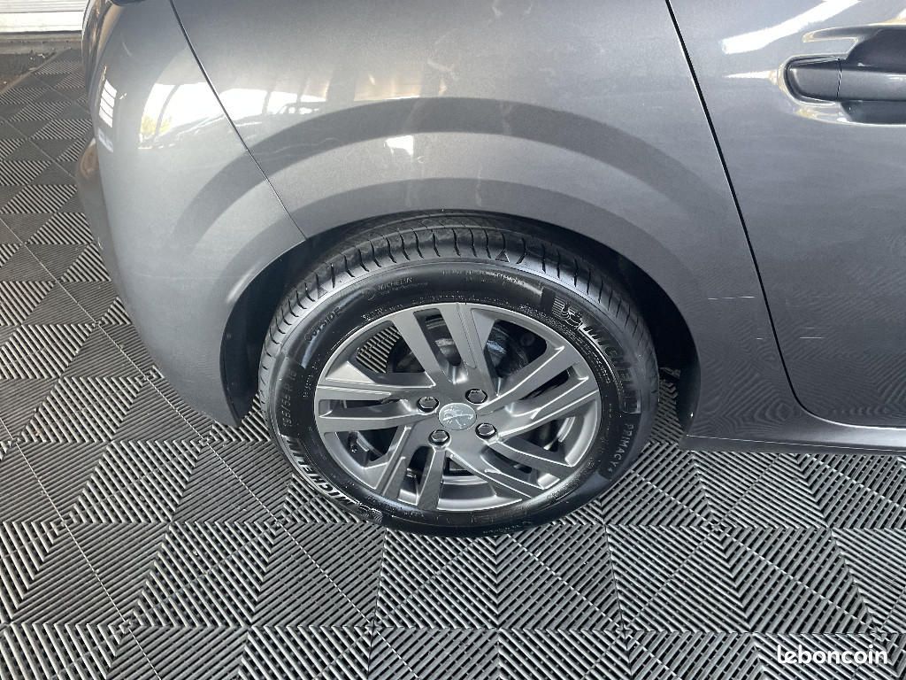 Peugeot 208 PURETECH 100 S&S BVM6 STYLE (image 24)