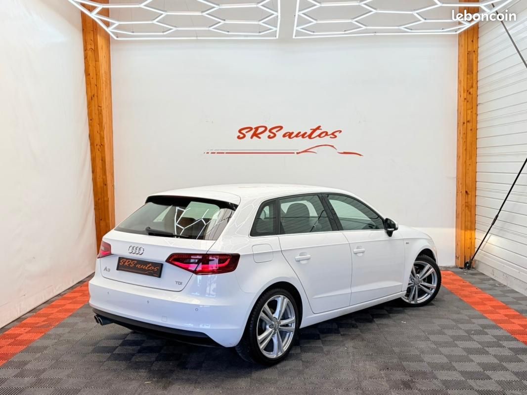 Audi A3 (III) SPORTBACK 2.0 TDI 150 CH S-LINE S-TRONIC (image 10)