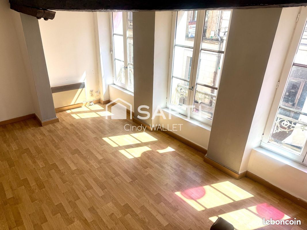 Immeuble 165 m² LAON (image 17)