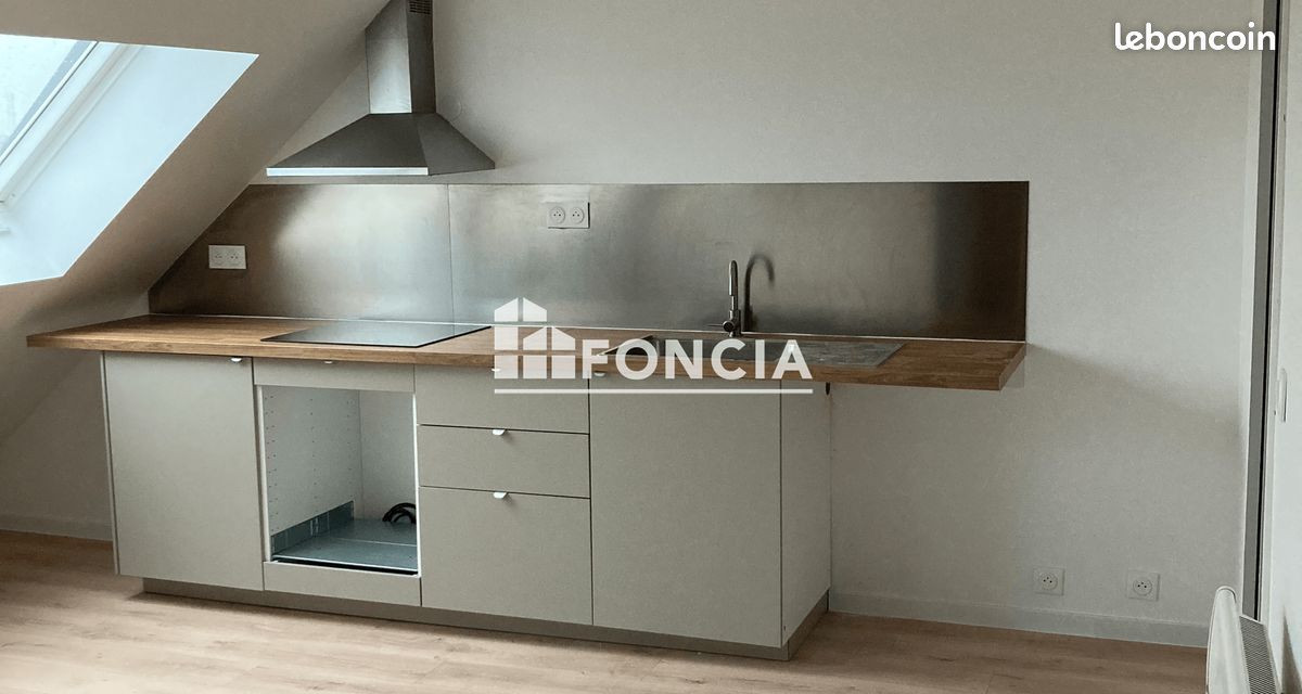 Appartement 3 pièces 44 m² · à Choisy-le-Roi · 44 m² · 1 090 €