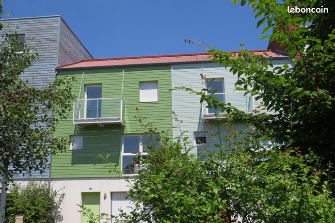 À Louer - Maison 4 chambres avec 2 balcons et parking - Bord du Cher, Quartier des 2 Lions