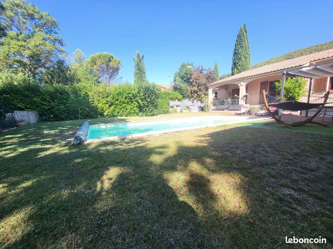 Maison 6 pièces 127 m² · à Auriol · 127 m² · 597 000 €
