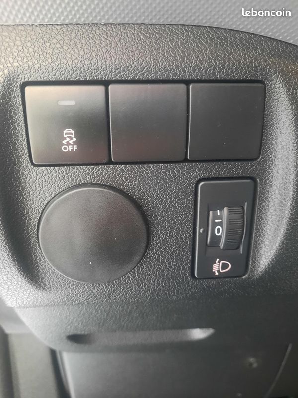 Citroën Berlingo (2) BlueHDi 75 BVM Confort M (image 8)