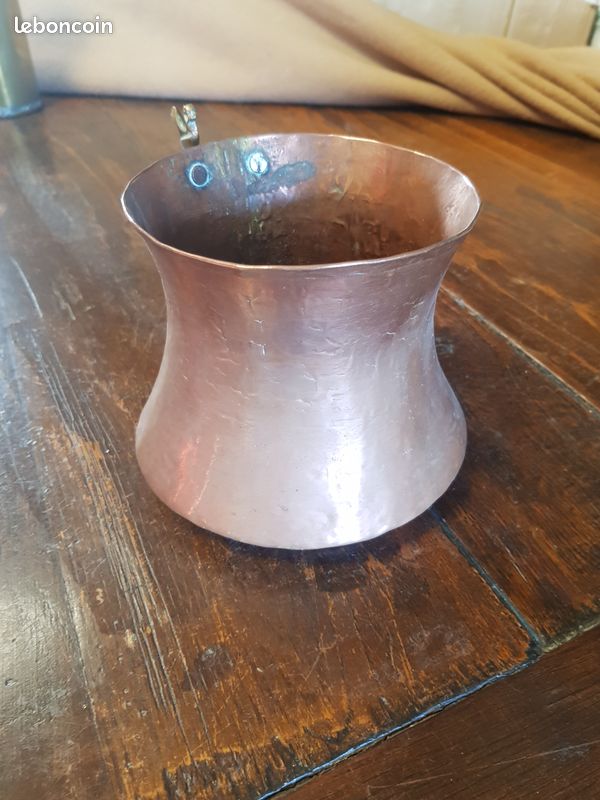 Pot cuivre (image 1)