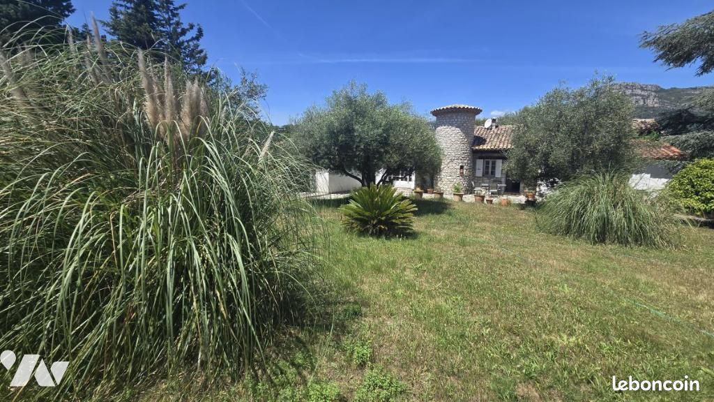 Maison 4 pièces 120 m² · à La Gaude · 120 m² · 949 000 €