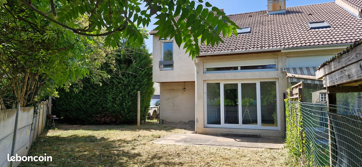 Maison 4 pièces 92 m² · à Montluçon · 92 m² · 94 000 €