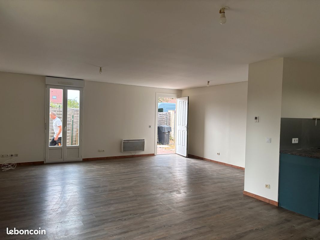 Maison 5 pièces 100 m² · à Trocy-en-Multien · 100 m² · 1 600 €