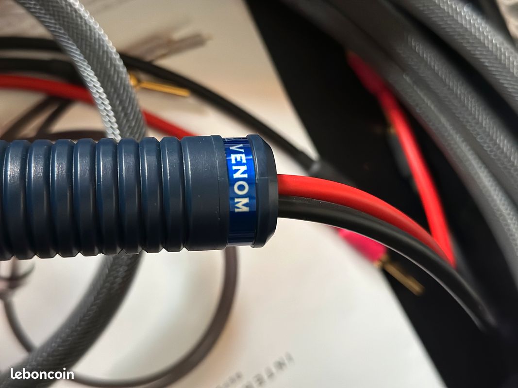 Shunyata Venom SP câbles pour hp longueur 2 x 3m occasion 1ere main en parfait état (image 3)