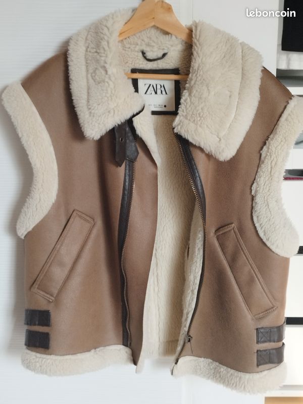 Veste sans manche peau lainée Zara Vêtements