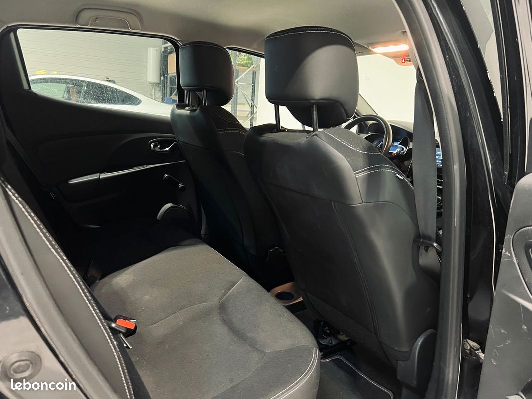 RENAULT Clio IV TCE 90 Zen (image 17)
