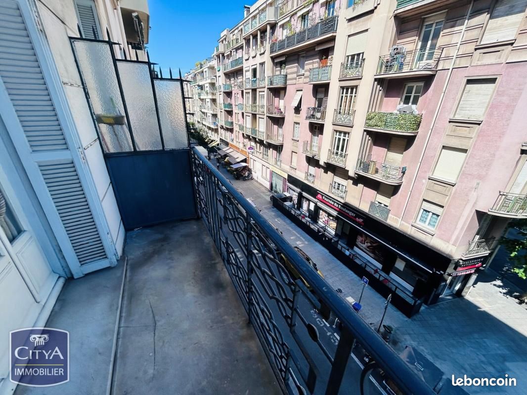 Appartement 3 pièces 71 m² · à Nice · 71 m² · 320 000 €