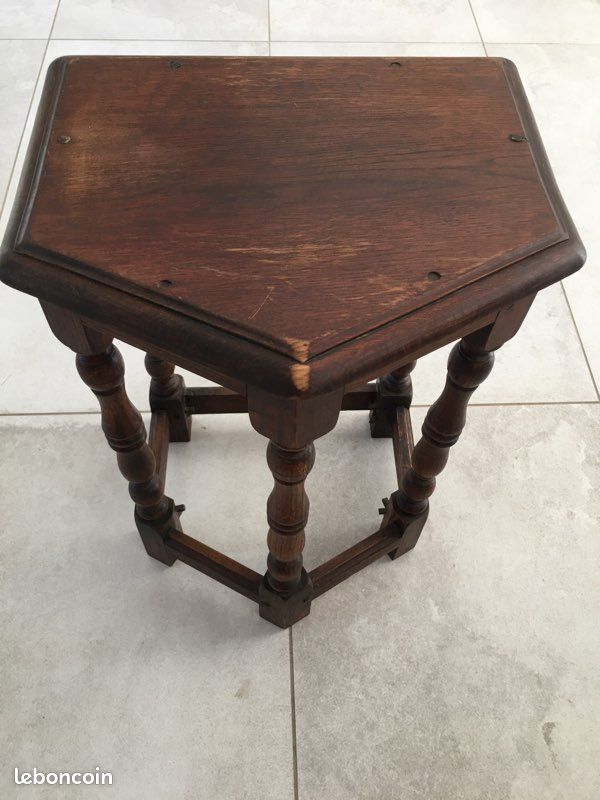 Ancien tabouret bois massif (image 2)