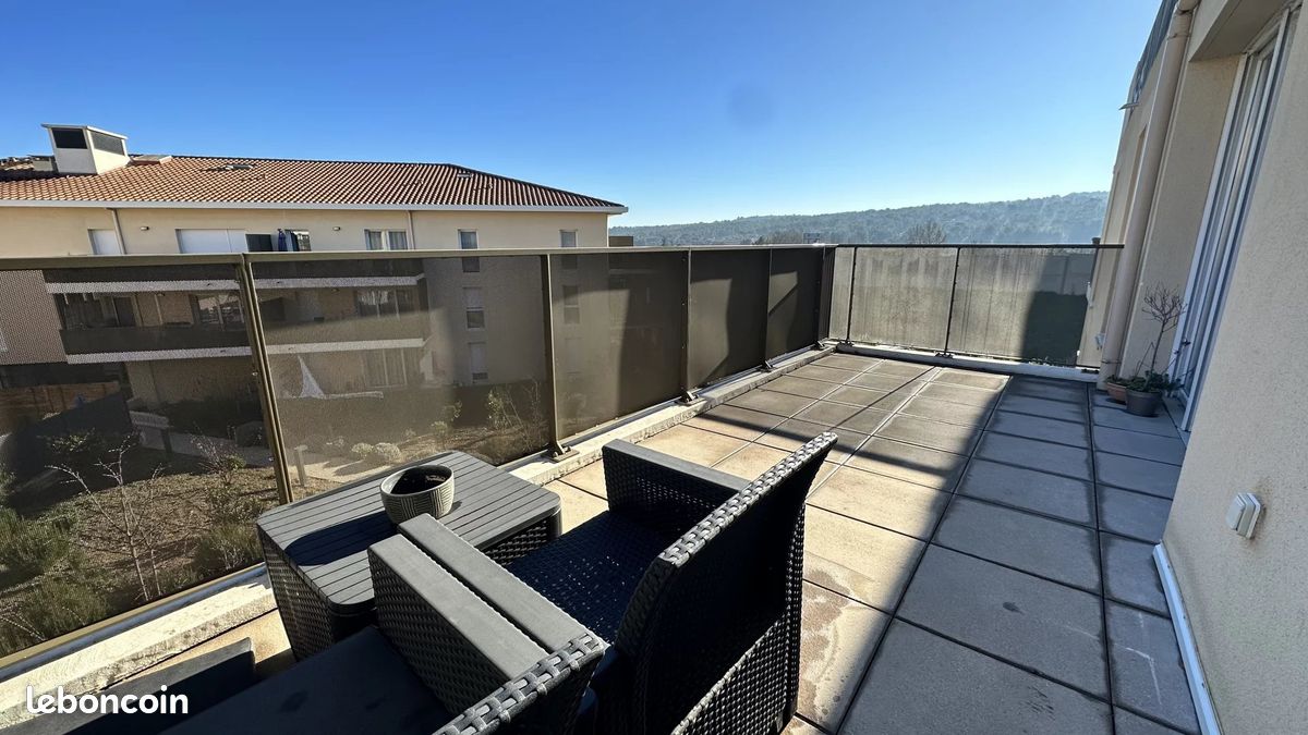 Appartement 2 pièces 43 m² · à Meyreuil · 43 m² · 950 €/mois