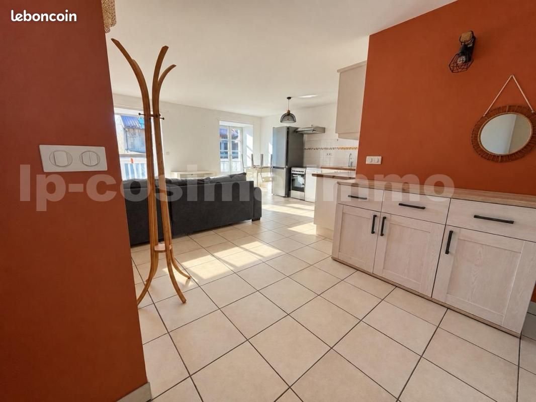 Appartement 3 pièces 55 m² · à Sallanches · 55 m² · 250 000 €