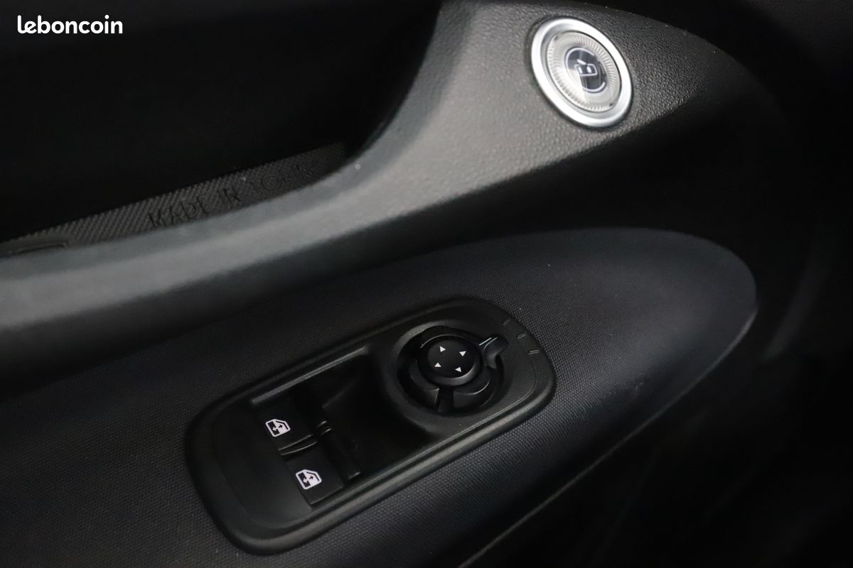 Fiat 500 Electrique 42 kWh Icone 118 ch (image 24)