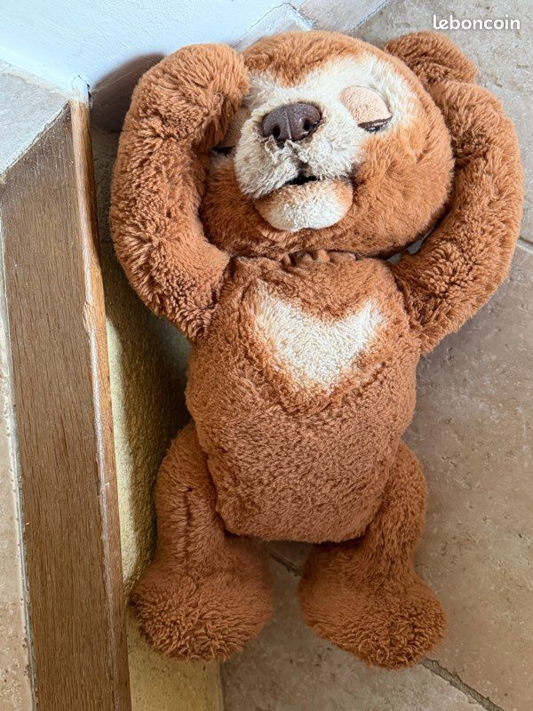 Grande Peluche Interactive Cubby, l'ours Curieux FurReal Friends