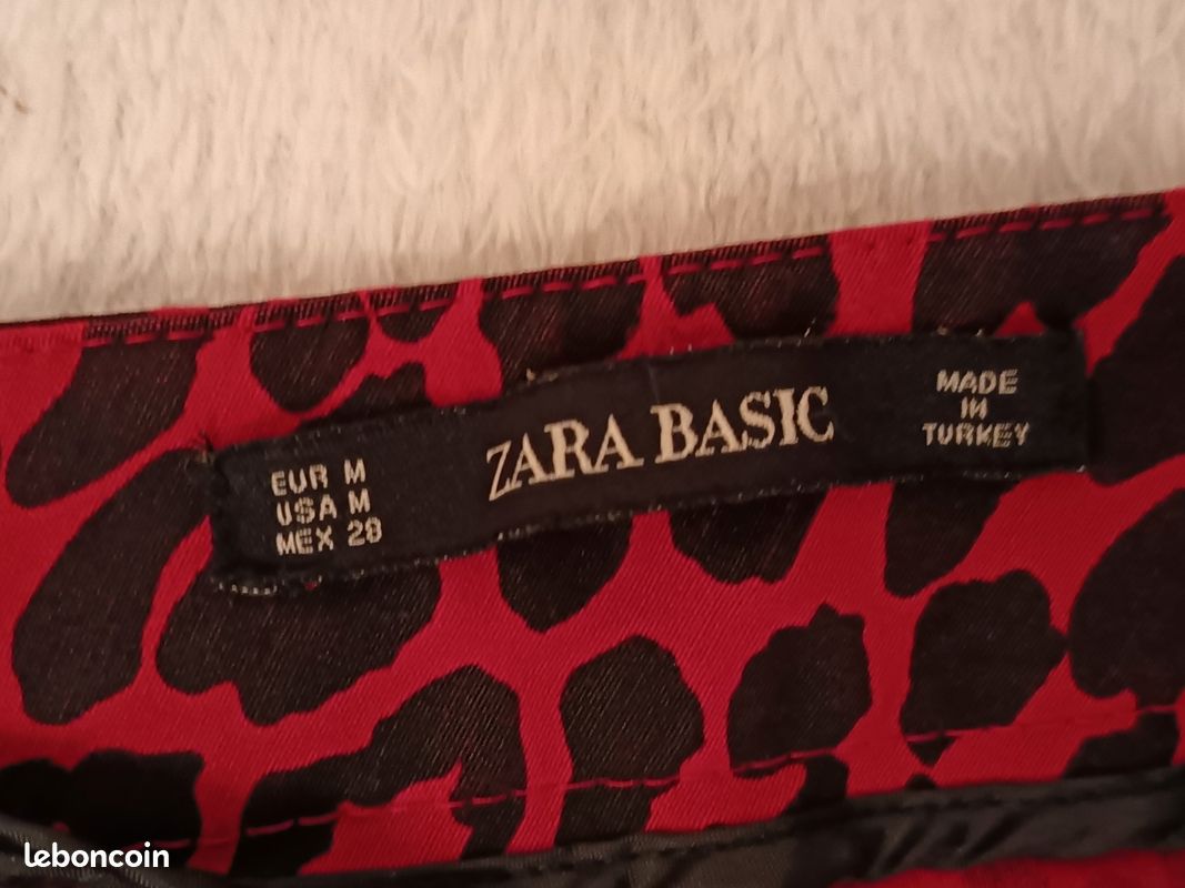 Pantalon ZARA Basic – Imprimé léopard rouge et noir – Taille M – Viscose stretch (image 9)