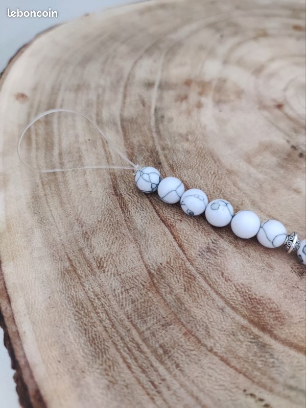 Attache tétine en pierre howlite – Élégance et sérénité + un cadeau (image 4)